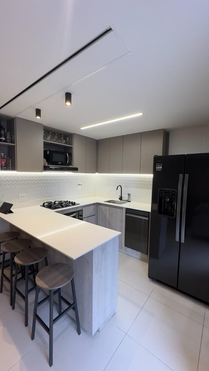 Apartamento Moderno en Los Colores 6