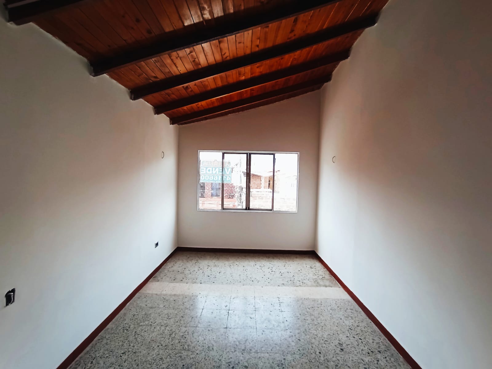 CASA EN VENTA – BARRIO OBRERO, MEDELLÍN 6