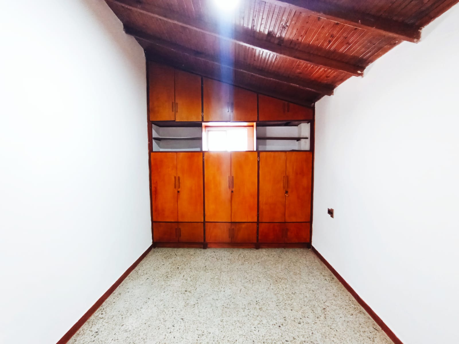 CASA EN VENTA – BARRIO OBRERO, MEDELLÍN 14