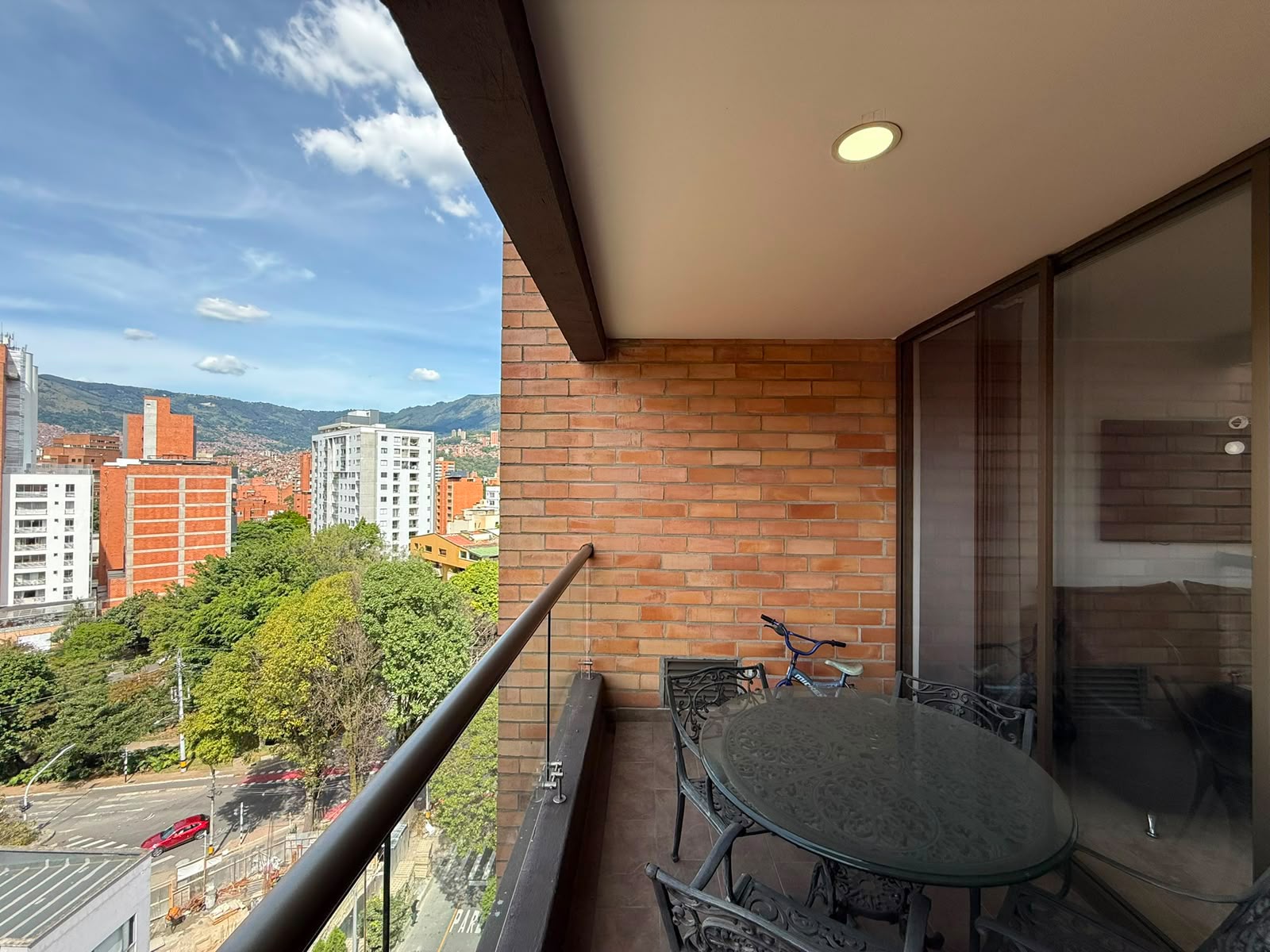 Apartamento en Conquistadores 13