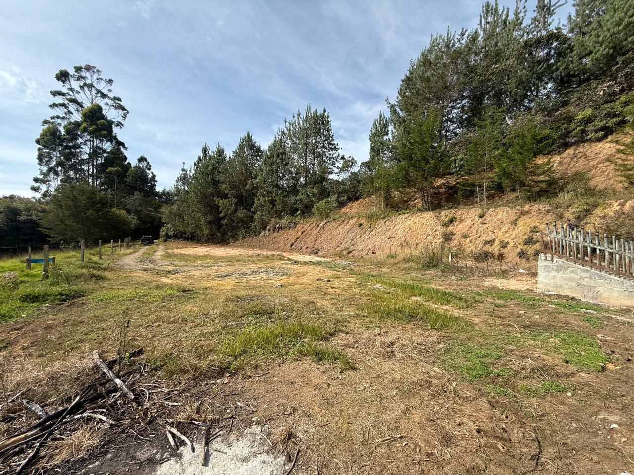LOTE EN GIRARDOTA / VEREDA EL YARUMO 9